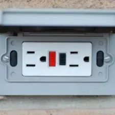 Why Your Outlet Isn't Working Thumbnail